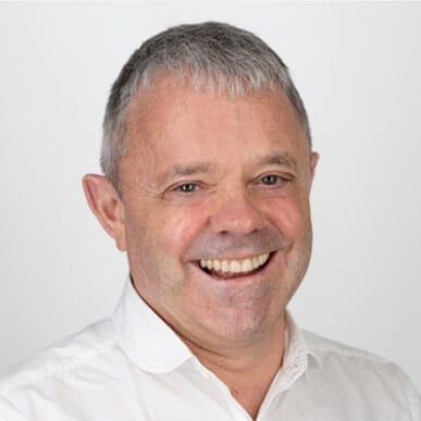 Daniel Coe - Linkedin photo