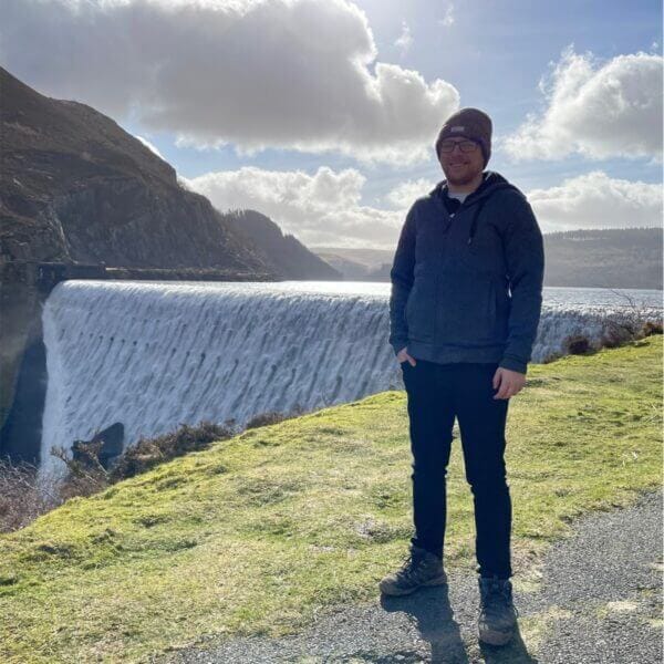 Lee Parton - Linkedin photo